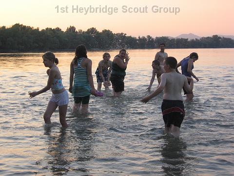 01thu16_008.jpg